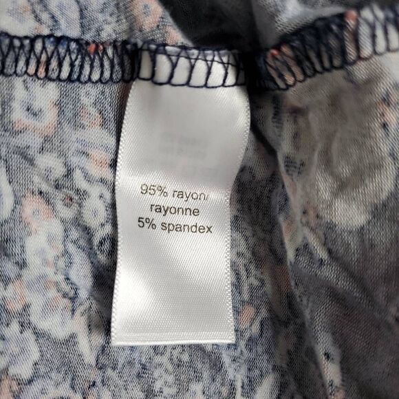 Maurices 24/7 Women’s Navy Floral Print Halter Maxi Dress Size Medium - Picture 6 of 8